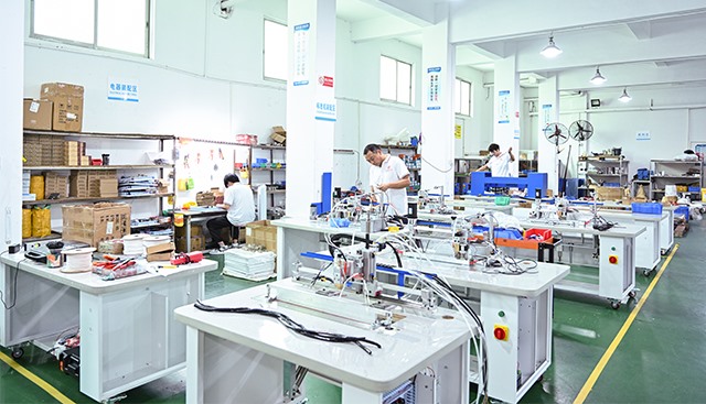 標(biāo)準(zhǔn)機組裝區(qū)